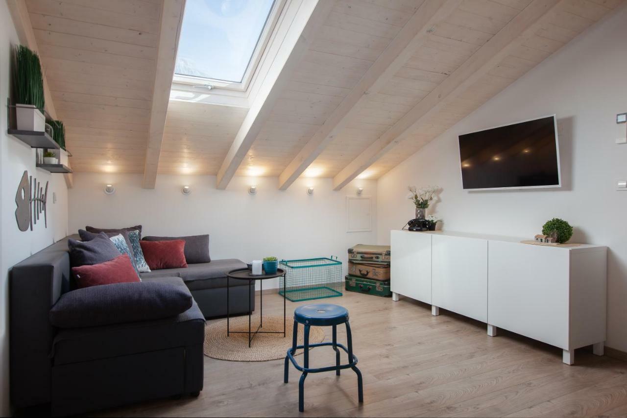 Apartamento Seafront Center Fyaka *
