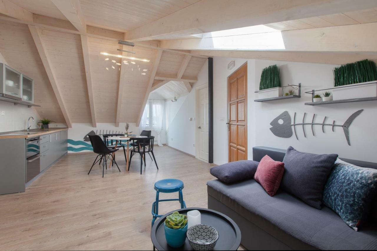 Apartamento Seafront Center Fyaka